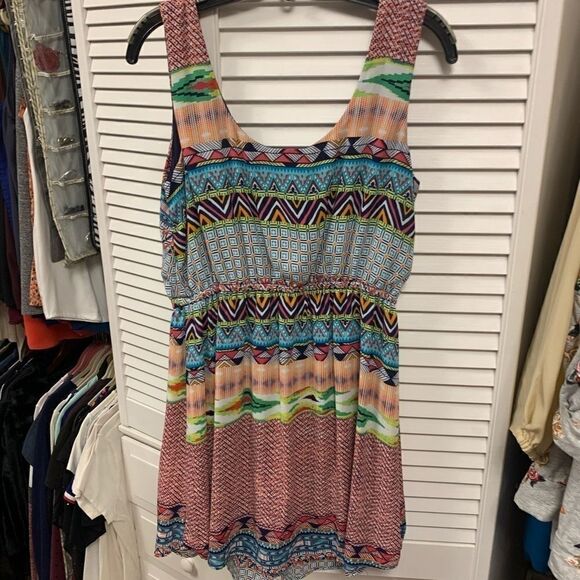 Rue 21 summer slip on patterned dress size L - Picture 4 of 4